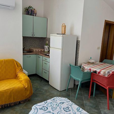 Apartments Aleksandra ラブ エクステリア 写真