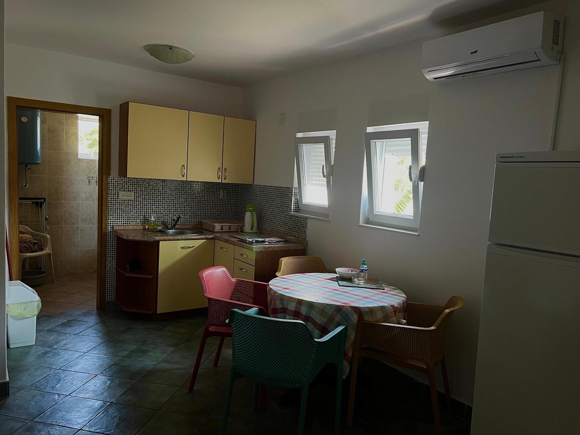 Apartments Aleksandra ラブ エクステリア 写真
