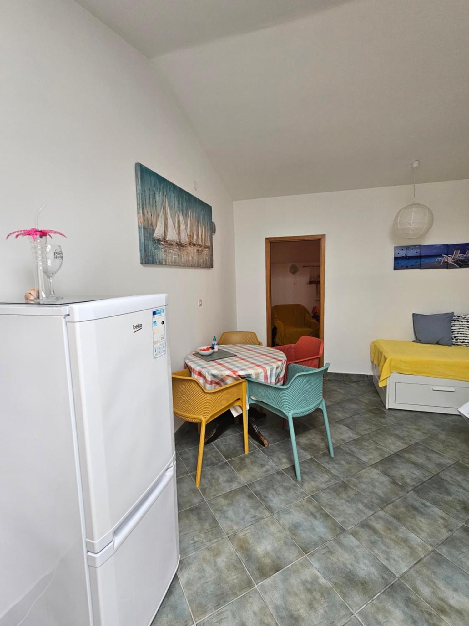 Apartments Aleksandra ラブ エクステリア 写真