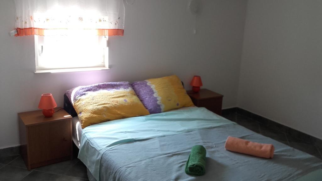 Apartments Aleksandra ラブ エクステリア 写真