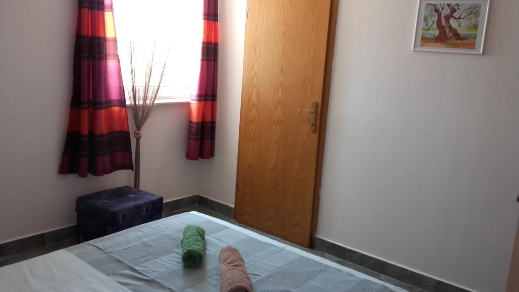 Apartments Aleksandra ラブ エクステリア 写真