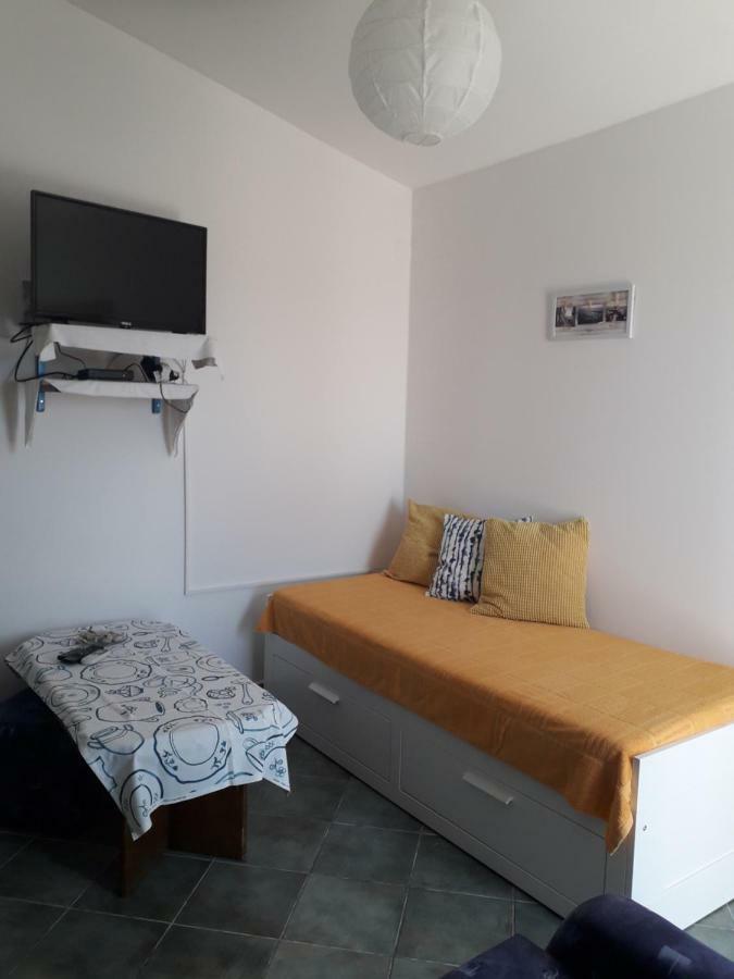Apartments Aleksandra ラブ エクステリア 写真